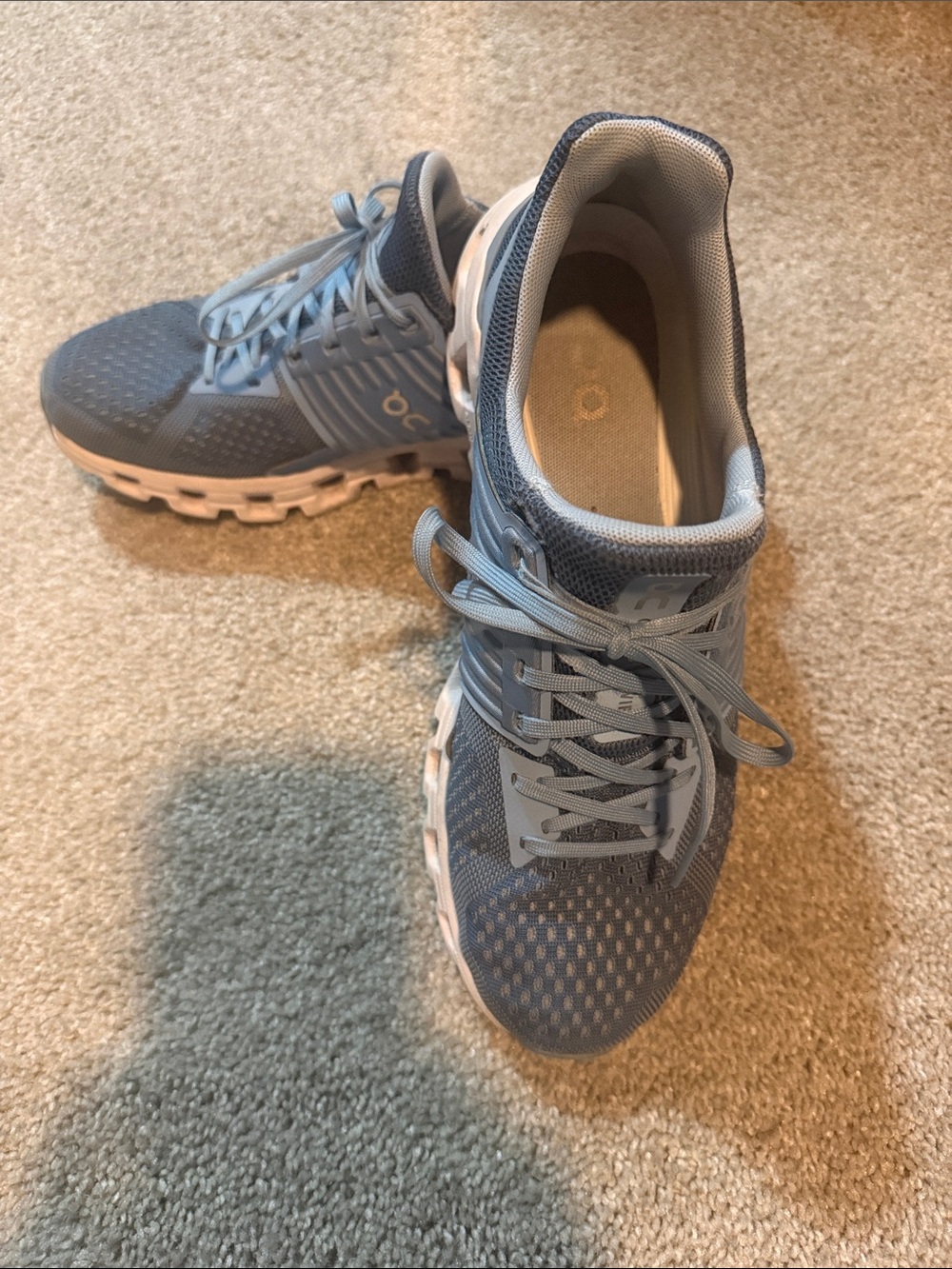 On Clouds- Swift Women's Lightweight Athletic Sneakers in Light Blue and White